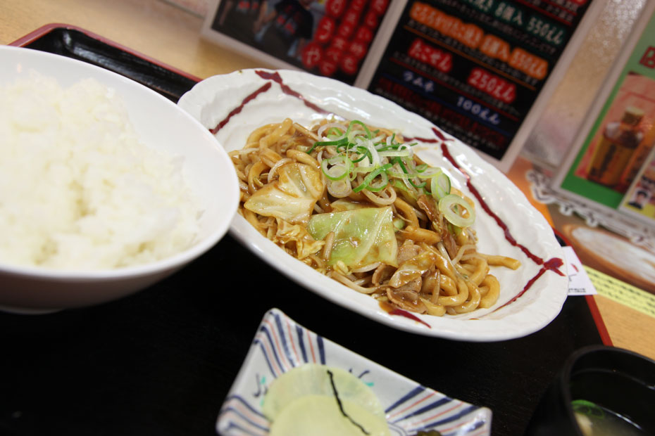 亀山名物 みそ焼きうどん