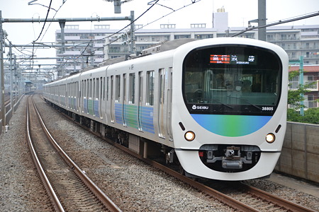 西武30000系@中村橋駅