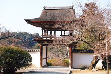 2012年01月09日_DSC_0442長岳寺鐘楼門