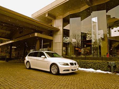 320i touring (E91)