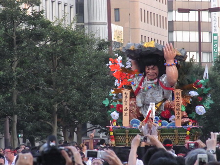 05 追い山当日 博多祇園山笠 西流 舁き山 剛力一投破漆黒(ごうりきいっとうしっこくをやぶる)2012年 写真画像6