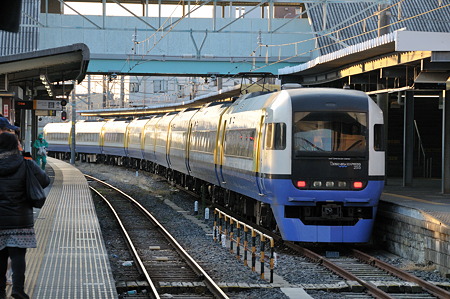 20120128-42-T26